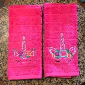 Set of 2 unicorn hand towels